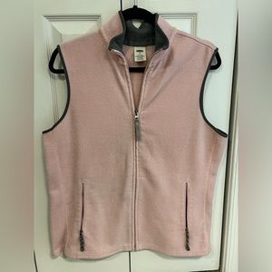Old Navy Fleece Vest. Size XL. Light Pink Color.